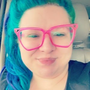 Meet your Posher, Patricia